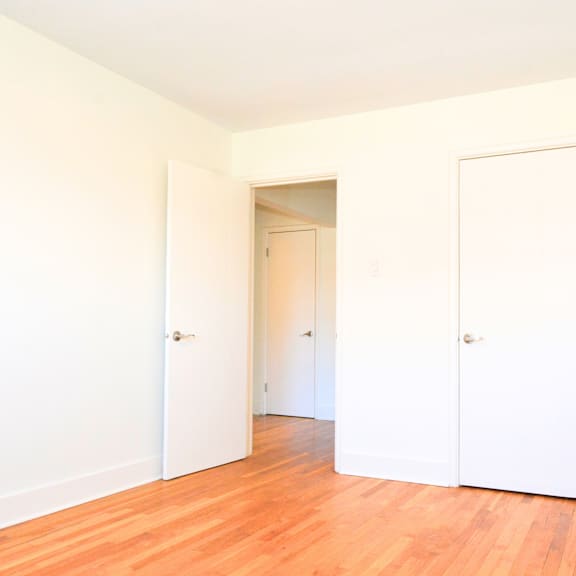kent street bedroom 1