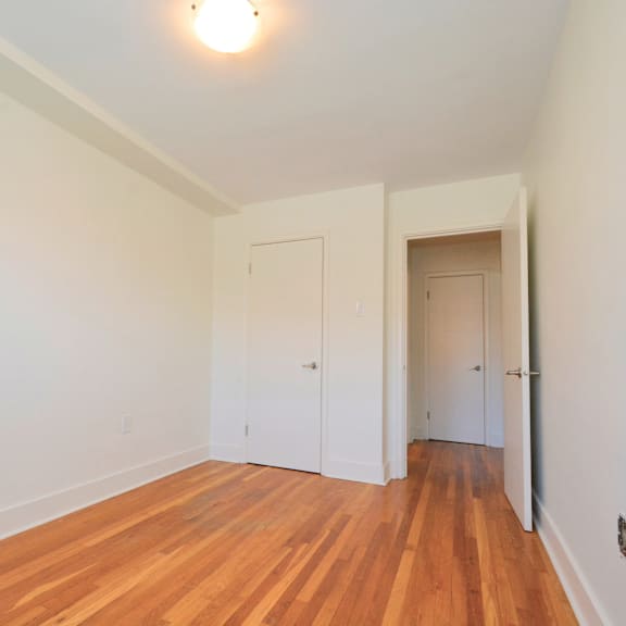kent street bedroom 3