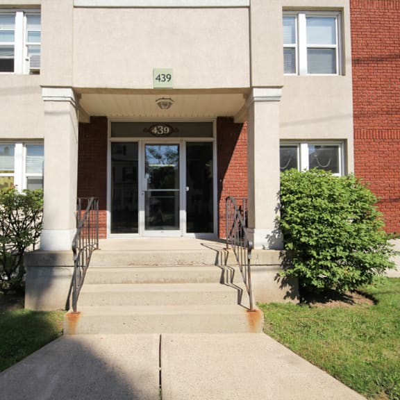 the front of a building with the number 439 on it.