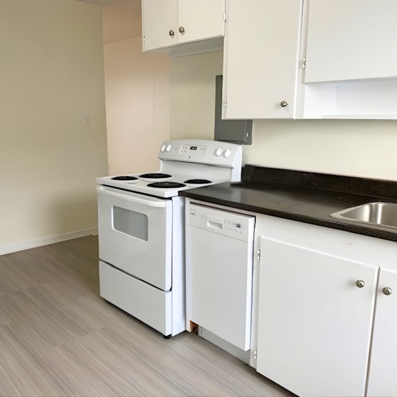 maplehurst apartments kitchen