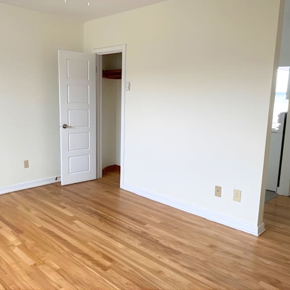 maplehurst apartments living room and kitchen
