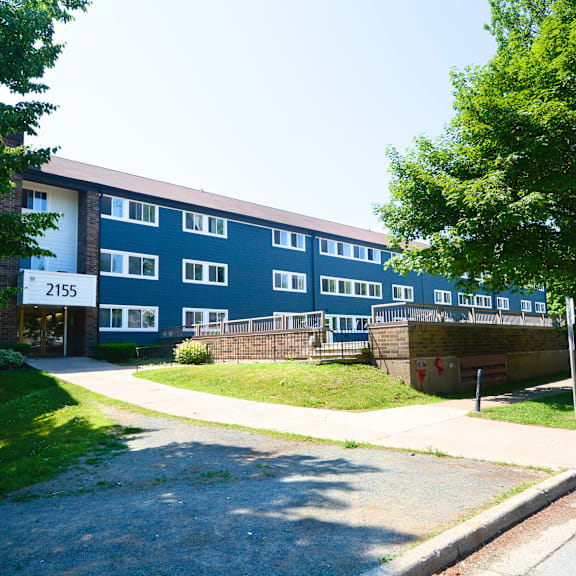 quinpool court exterior