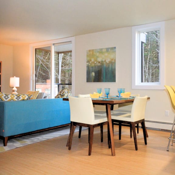shaunslieve apartments dining