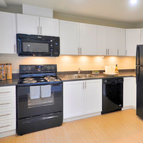 shaunslieve apartments kitchen