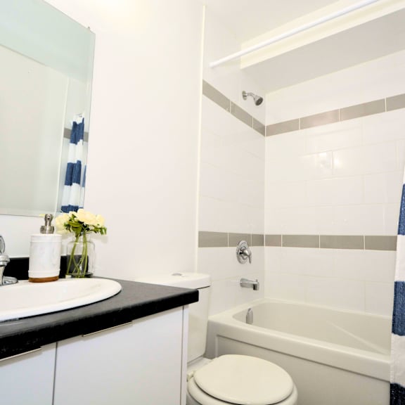sheradon place bathroom