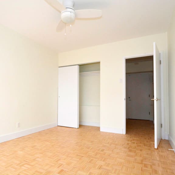 spring garden terrace bedroom closet