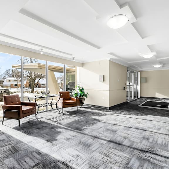 the estates entry and lobby