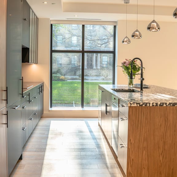 the governor kitchen storage