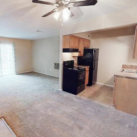 2nd room at crown ridge apartments, ohio
