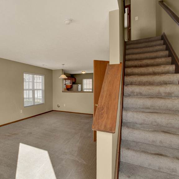 living room and dining area at brookfield village in grove city 43123
