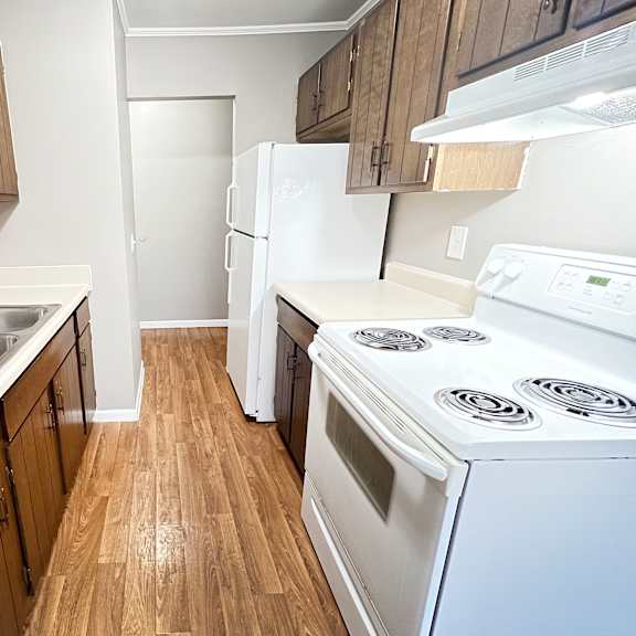 kitchen gallery at sharondale woods apartments, cincinnati, oh