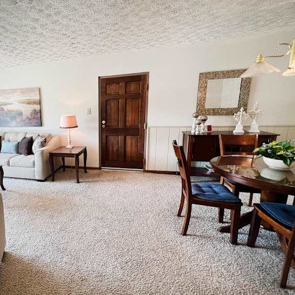 model living room at grace court, ft. mitchell, 41017
