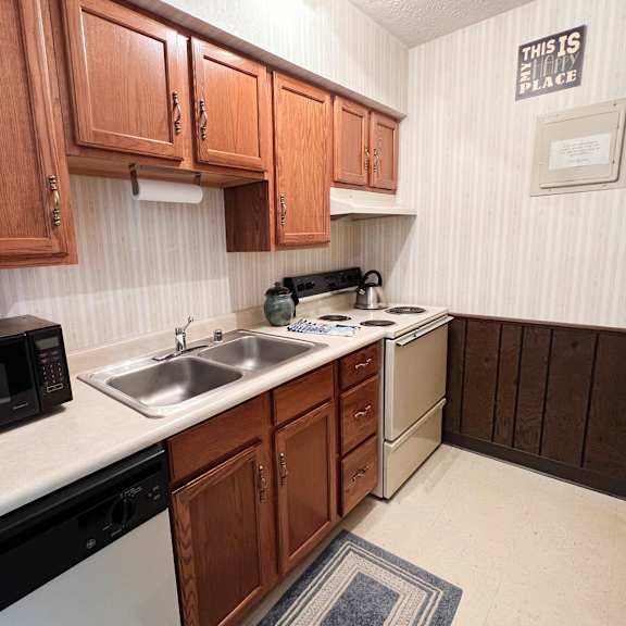 refrigerator and kitchen appliances  at grace court, ft. mitchell