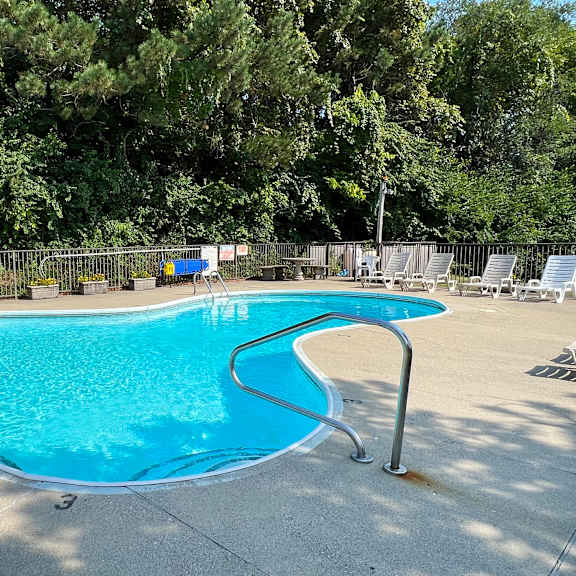 pool with deck  at crestbrook apartments & townhomes, kentucky