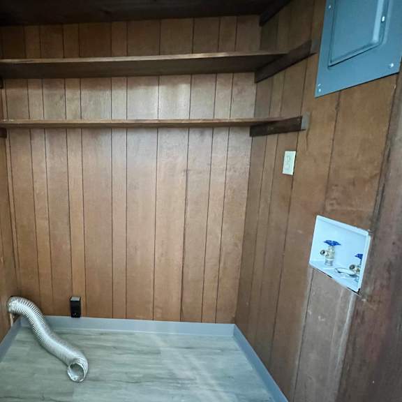 closet  at crestbrook apartments & townhomes, crescent spring, kentucky