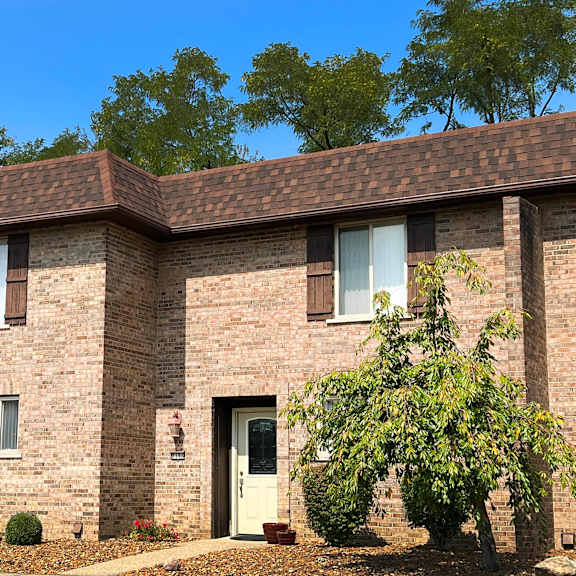 exterior at crestbrook apartments & townhomes, crescent spring
