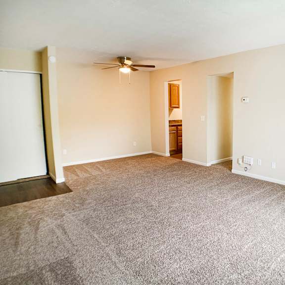 wall-to-wall carpeting at crown crossing apartments, amelia