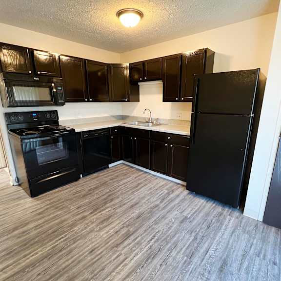 kitchen at quail meadow apartments, cincinnati