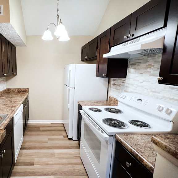 renovated kitchen at the vinings apartments, cincinnati, oh