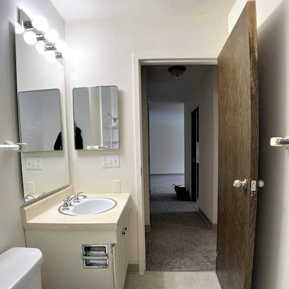 bathroom 2e