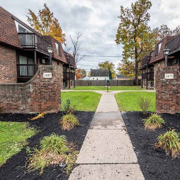 sheridan drive - one-bedroom, one-bath units - two-bedroom, one-bath units – tonawanda, ny – kenmore-tonawanda school district – appliances included – pet friendly