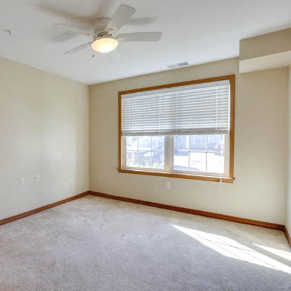 deer lakes apartments – amherst new york – one-bedroom – closet- ask for a tour - pet friendly