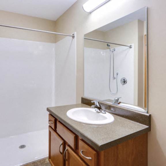 deer lakes apartments – amherst new york - full master bathroom – attached bath