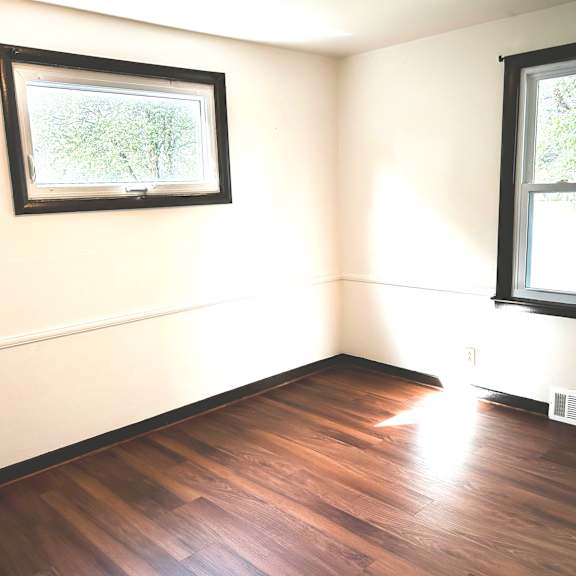 home for rent in amherst, ny