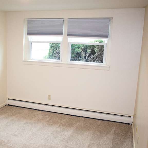 berkley manor apartments – kenmore new york – one-bedroom – closet- ask for a tour - pet friendly