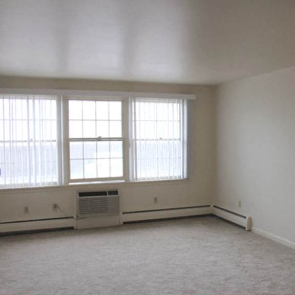 parkview manor apartments – living room – snow removal and lawn care – sweet home schools – near ub north – storage area - appliances included - 24 hour emergency maintenance – ask for a tour - pet fr