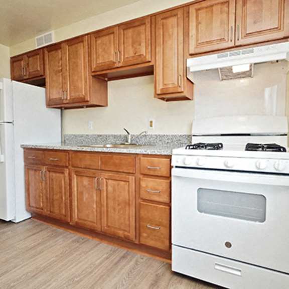 princeton court – kitchen - dining – appliances included – updates - 24 hour emergency maintenance –cable ready - storage - ask for a tour – not pet friendly