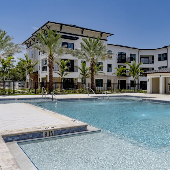 Apartments in Oviedo, FL Avila Apartments