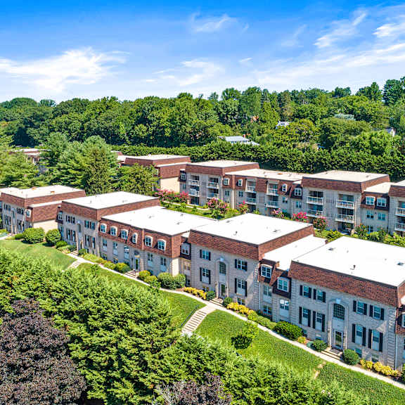 aerial view at versailles apartments, towson, md