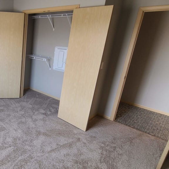 2nd bedroom 2