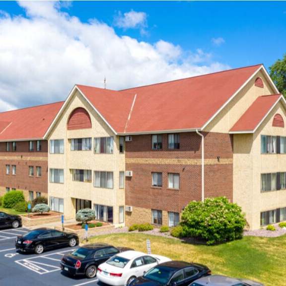 axis apartments