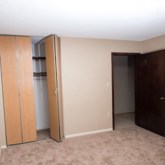 bedoom with large closet