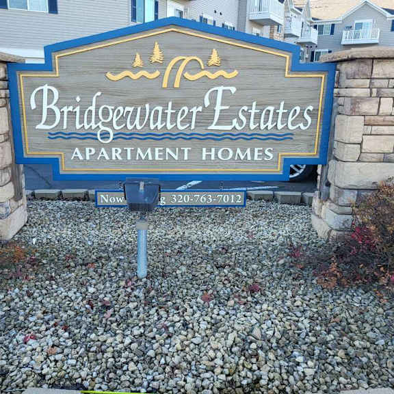 a sign for bridgewater estates apartment homes is shown.