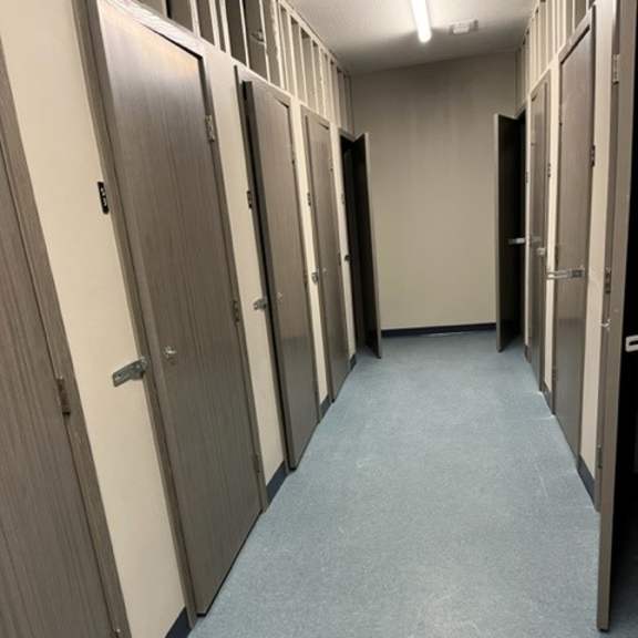 storage lockers