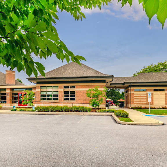clubhouse at chaddwell
