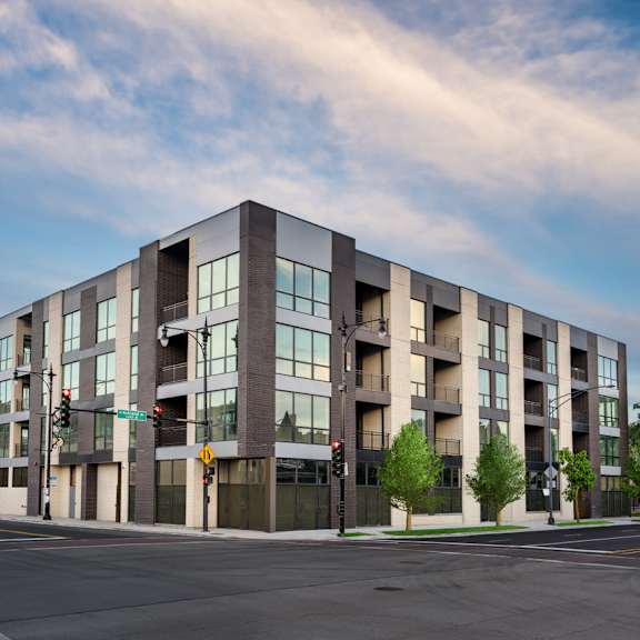 4747 n ashland exterior