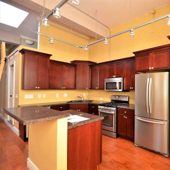 apartment 301 | 1 br | kitchen | three sixty real estate
