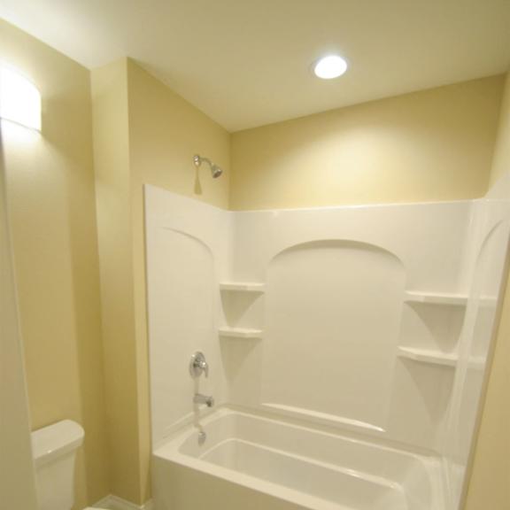 apartment 301 | 1 br | bathroom | loft | three sixty real estate