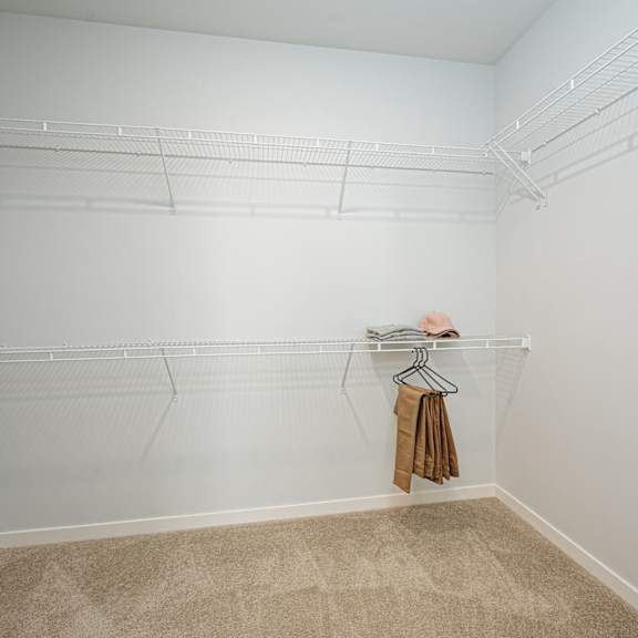walk-in closet at the pointe at polaris apartments