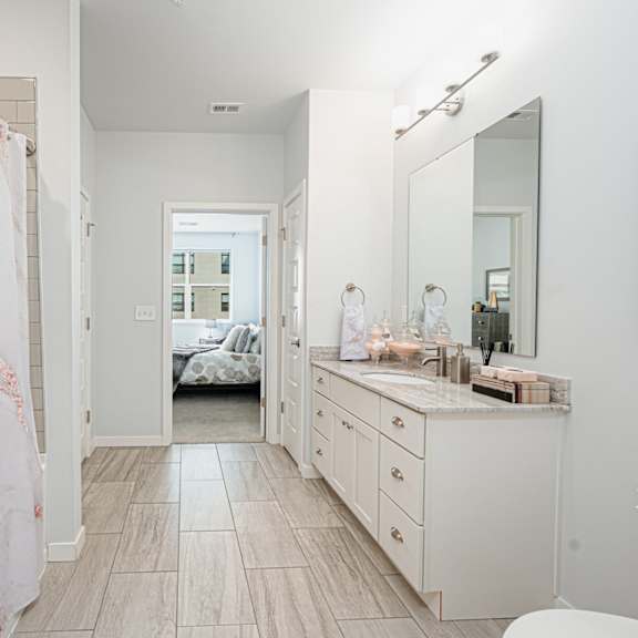 bathroom at the pointe at polaris