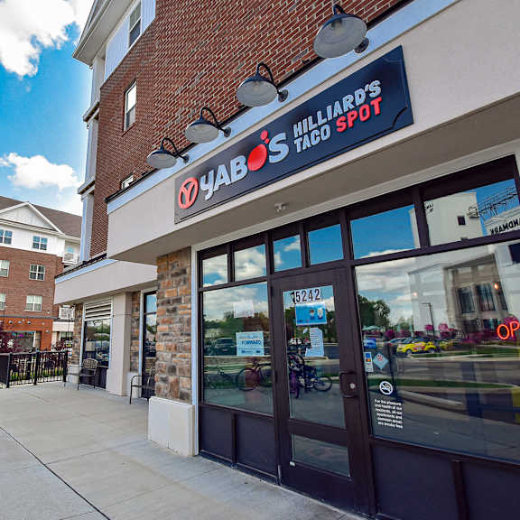 onsite retail at landmark lofts apartments in hilliard ohio