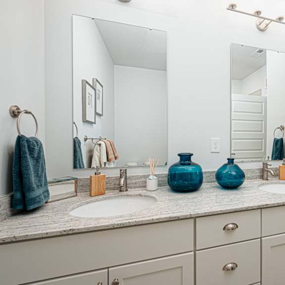 bathroom at the pointe at polaris apartments