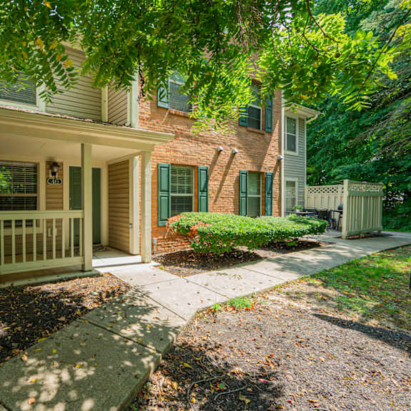 front porch and walkway to the house