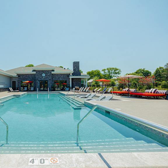 the pool at the crossings at white marsh apartments