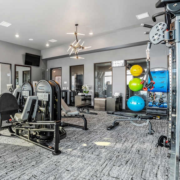 fitness center gym at northstar flats apartments in sunbury, oh