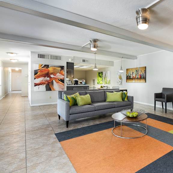 the preserve at ballantyne commons living room and kitchen